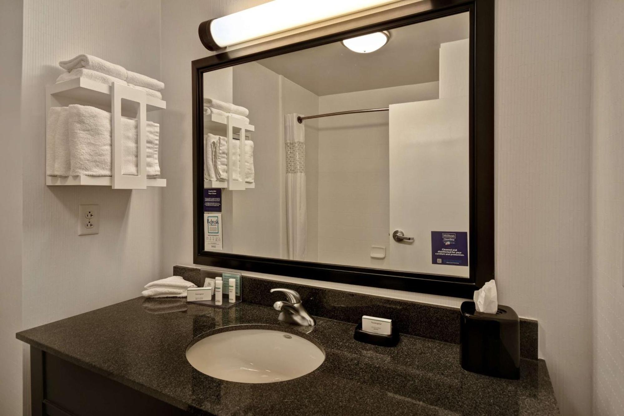 Hampton Inn & Suites Columbia South Fort Meade Area Dış mekan fotoğraf