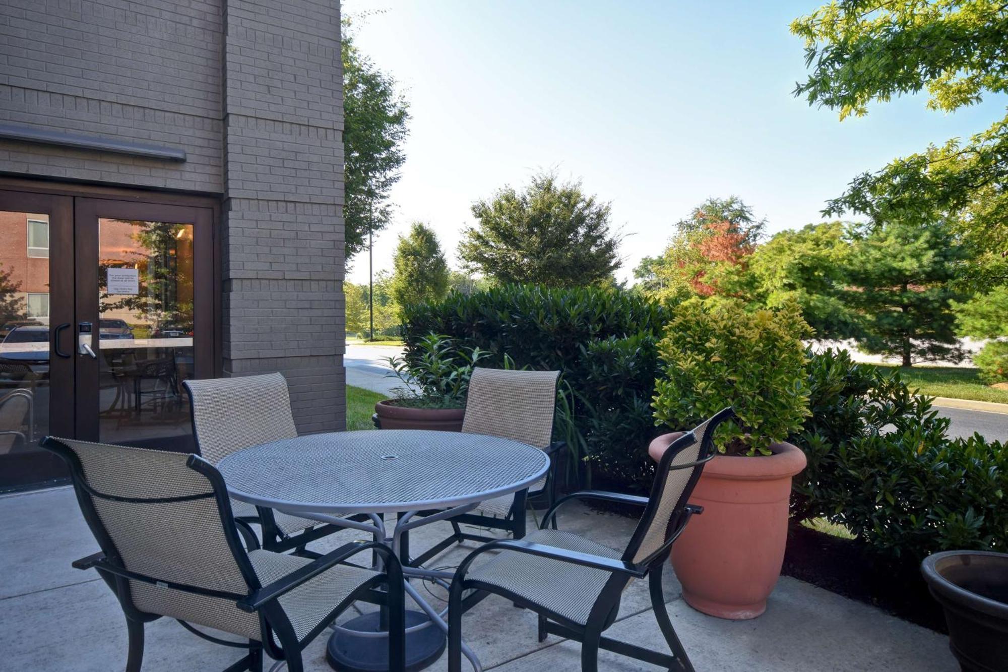 Hampton Inn & Suites Columbia South Fort Meade Area Dış mekan fotoğraf